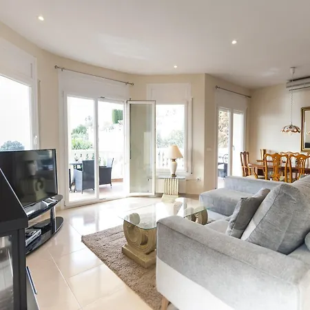 Holiday home Beautiful Near The Sea Palau Saverdera